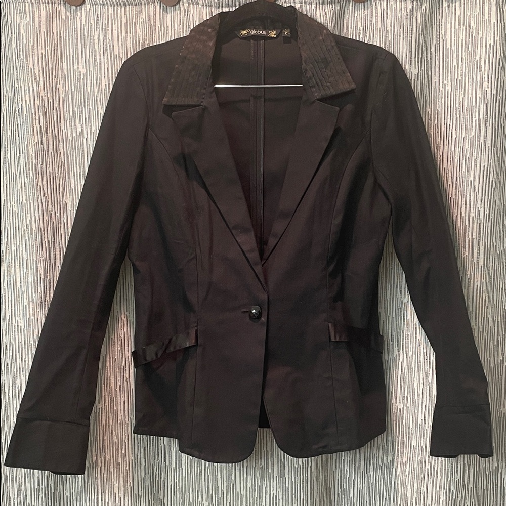 Chic Black Women's Suit Jacket